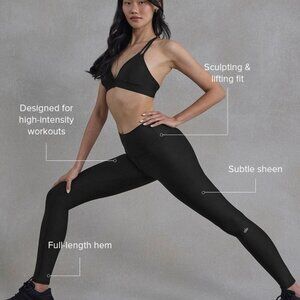 Alo High-Waist Airlift Legging Size Small